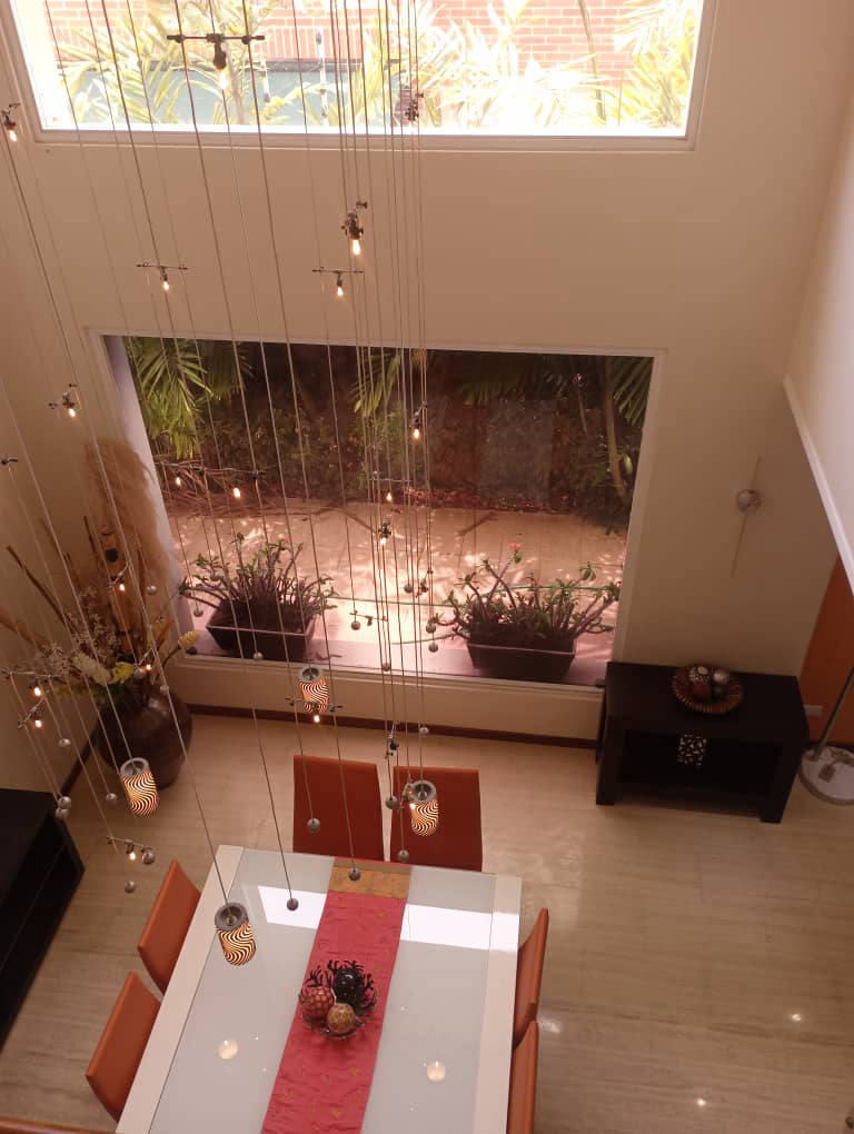 Будинок, 4306 м², 360 000$ — FAKTOR